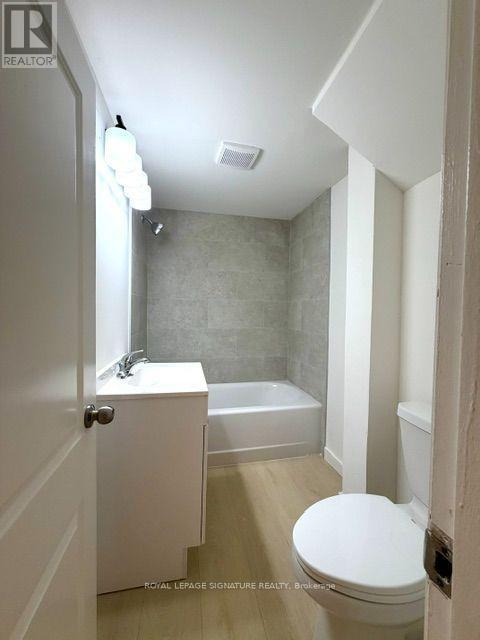 LOWER - 152 BARKER AVENUE, Toronto (Woodbine-Lumsden) — photo 10
