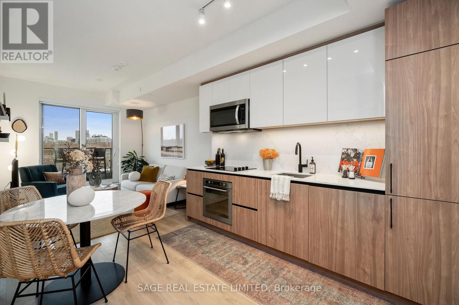 #606 150 LOGAN AVENUE - 10