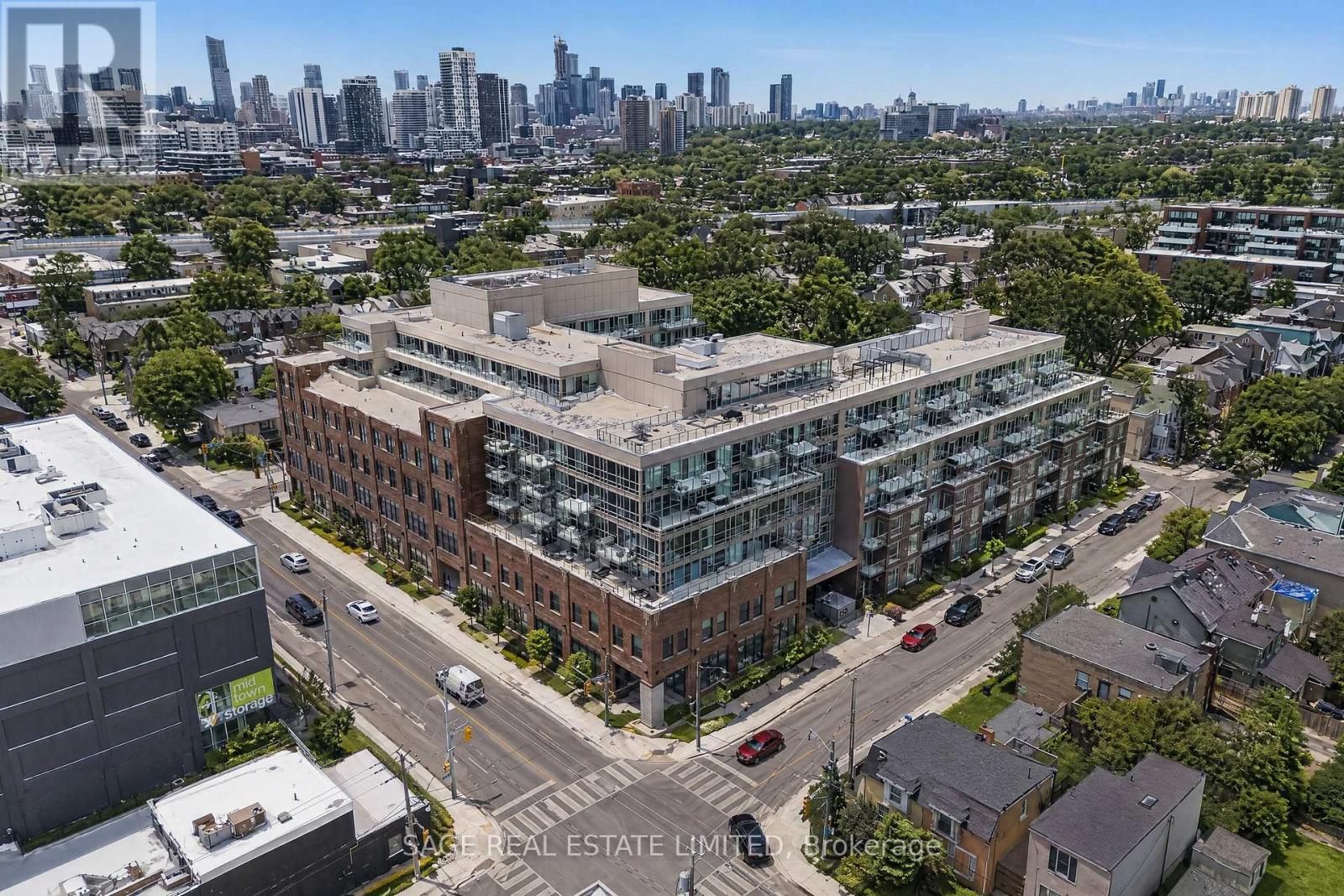 #606 150 LOGAN AVENUE - 23