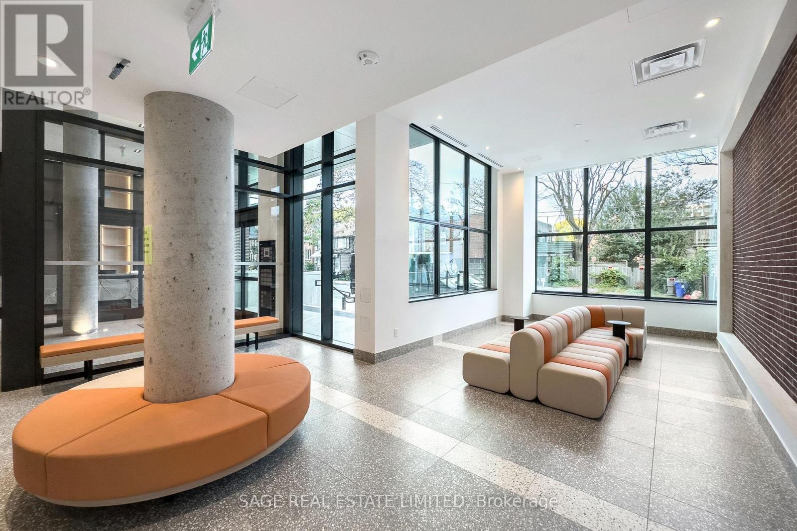 #606 150 LOGAN AVENUE - 26