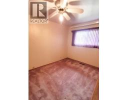 2435 7 Avenue N - photo 15
