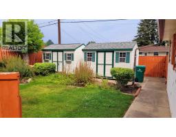 2435 7 Avenue N - photo 4