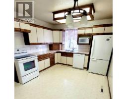 2435 7 Avenue N - photo 12