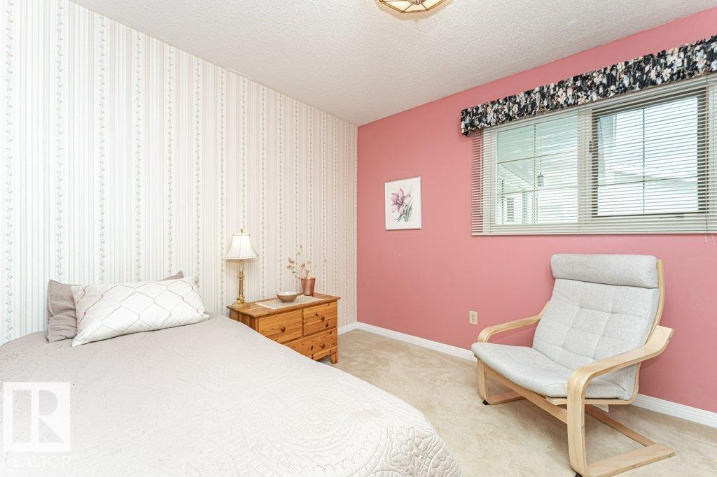 9222 88 ST - Image 22