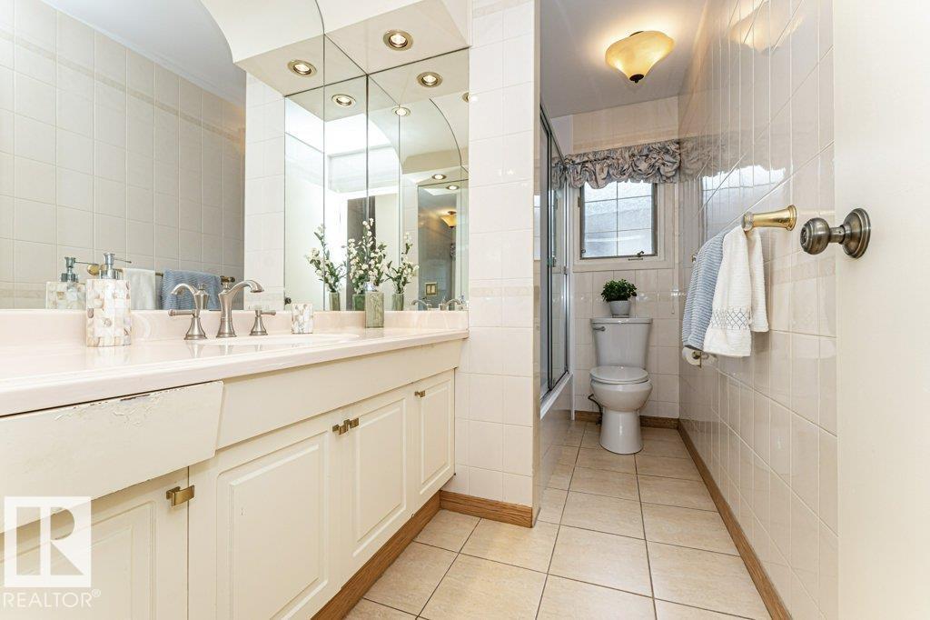 9222 88 ST - Image 46