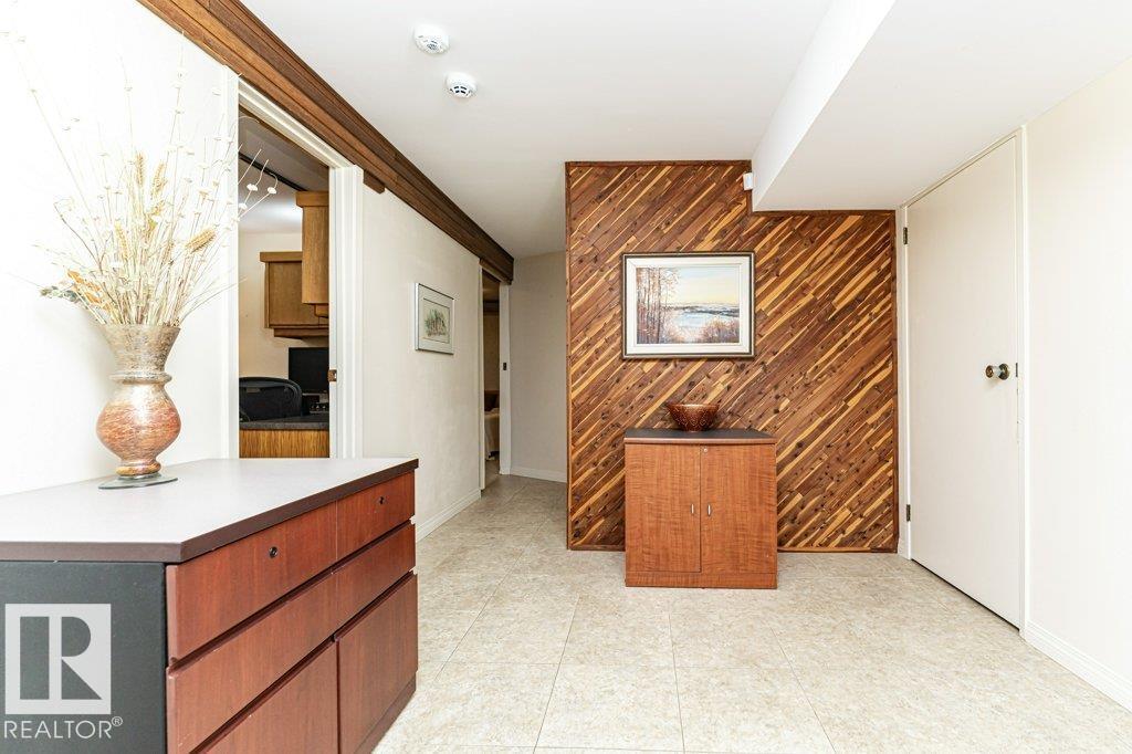 9222 88 ST - Image 51