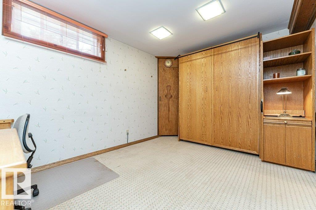 9222 88 ST - Image 55