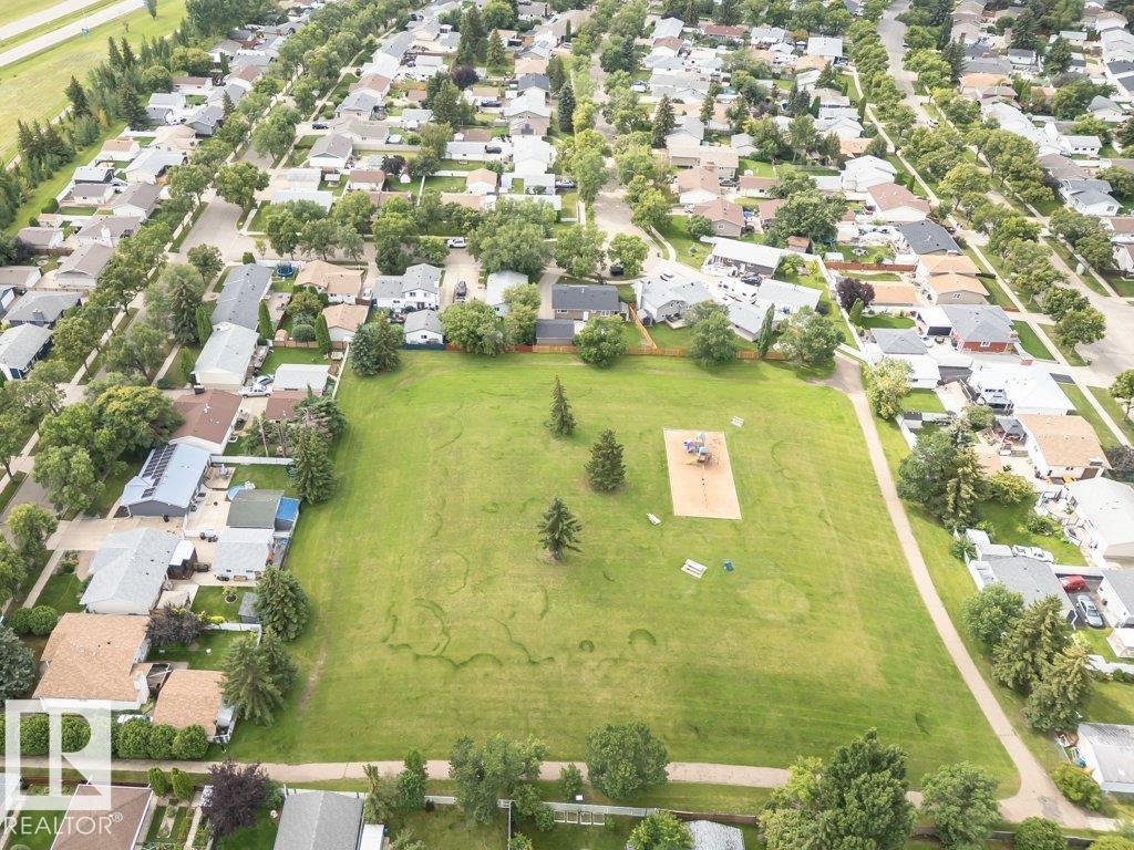 9222 88 ST - 68