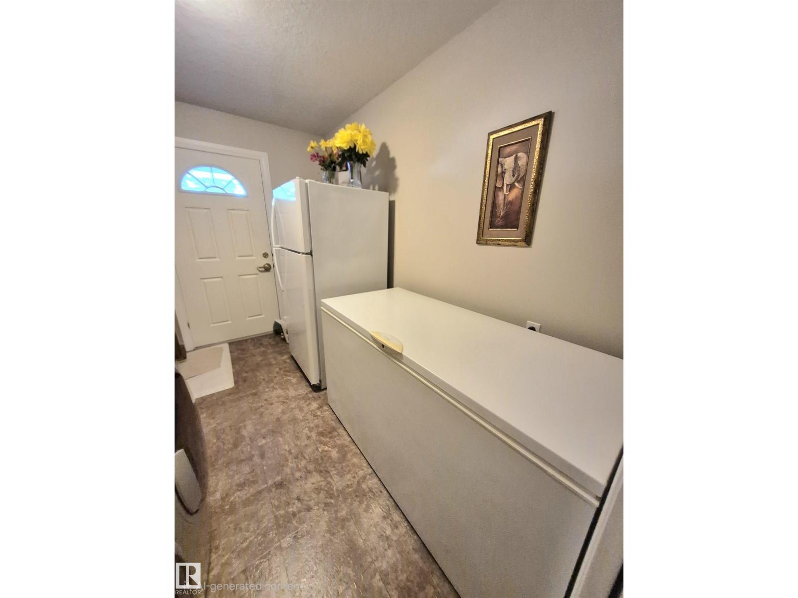 4921 51 AV - Image 11