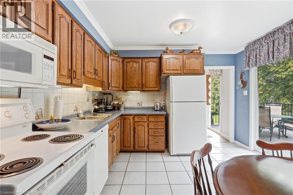 8553 Guelph Line — photo 13