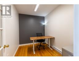 639 Torbay Road thumbnail 13
