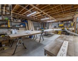 639 Torbay Road thumbnail 22