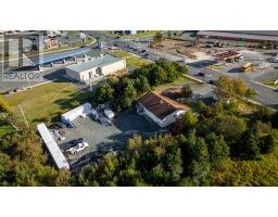 639 Torbay Road thumbnail 26