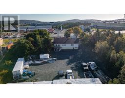 639 Torbay Road thumbnail 3