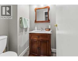 119 Astum Court, Fort Mcmurray, AB T9J1B5 Photo 13