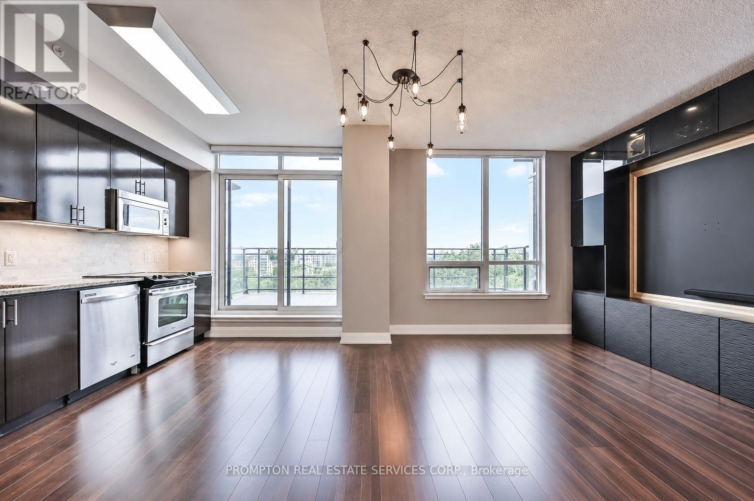 PH 08 - 372 HIGHWAY 7 ROAD E, Richmond Hill (Doncrest) — photo 2