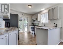2277 Scythes Street, Innisfil, ON L9S1G7 Photo 12