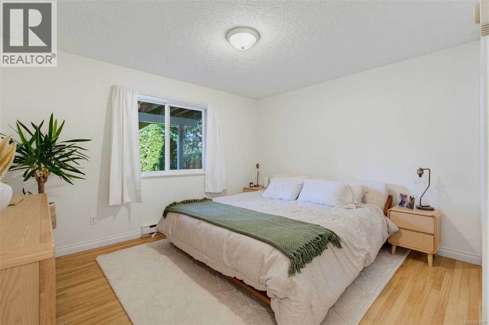 2244 Malaview Ave - 35