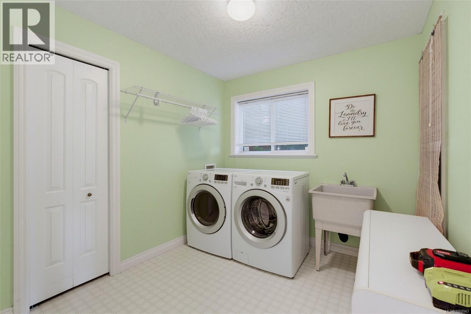 2244 Malaview Ave - 38
