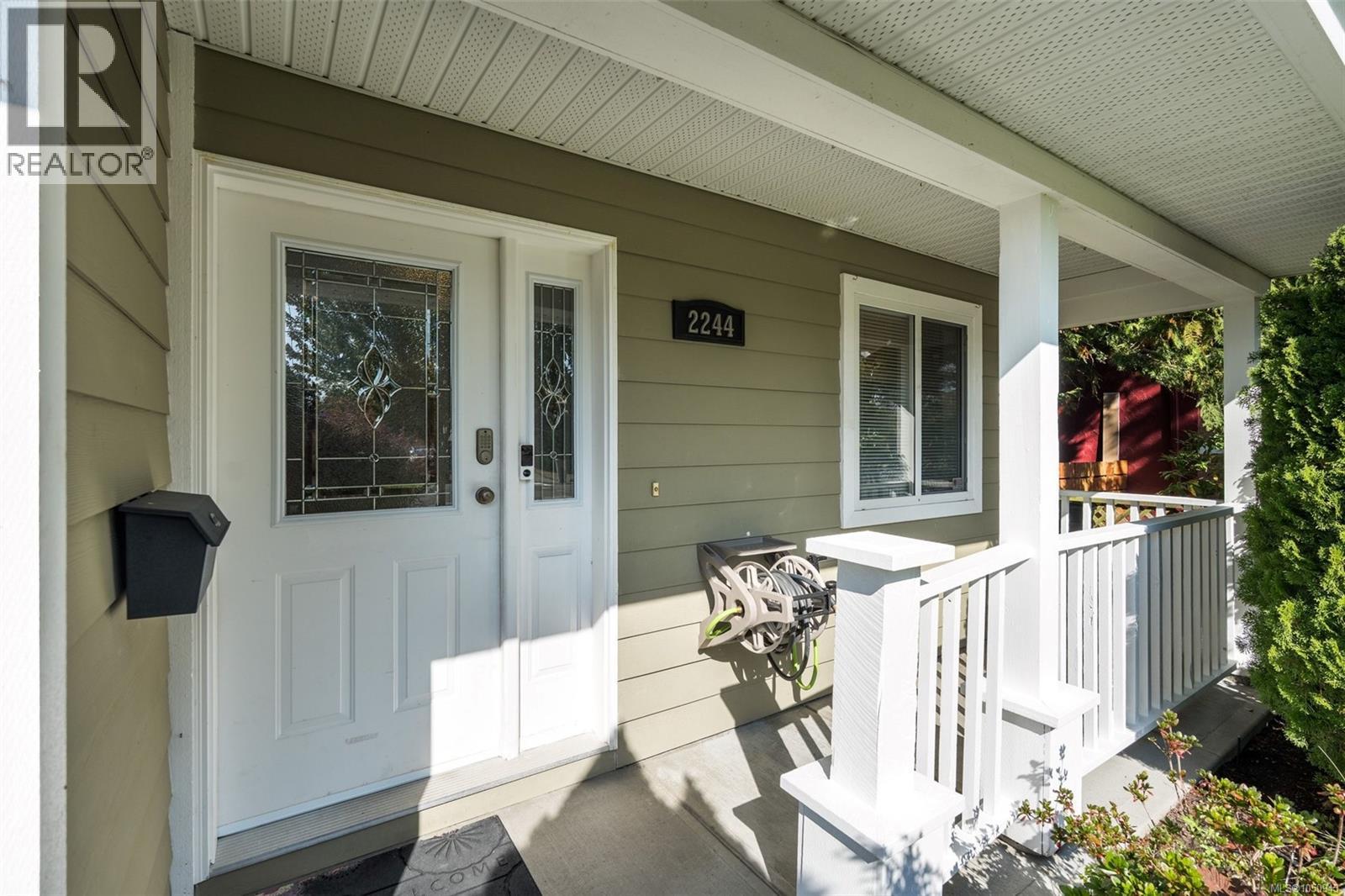 2244 Malaview Ave - 5