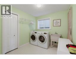 2244 Malaview Ave, Sidney, BC V8L2E7 Photo 38