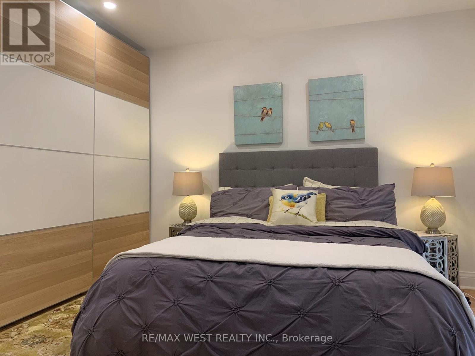 UNIT 1 - 258 SOUTH KINGSWAY, Toronto (High Park-Swansea) — photo 12