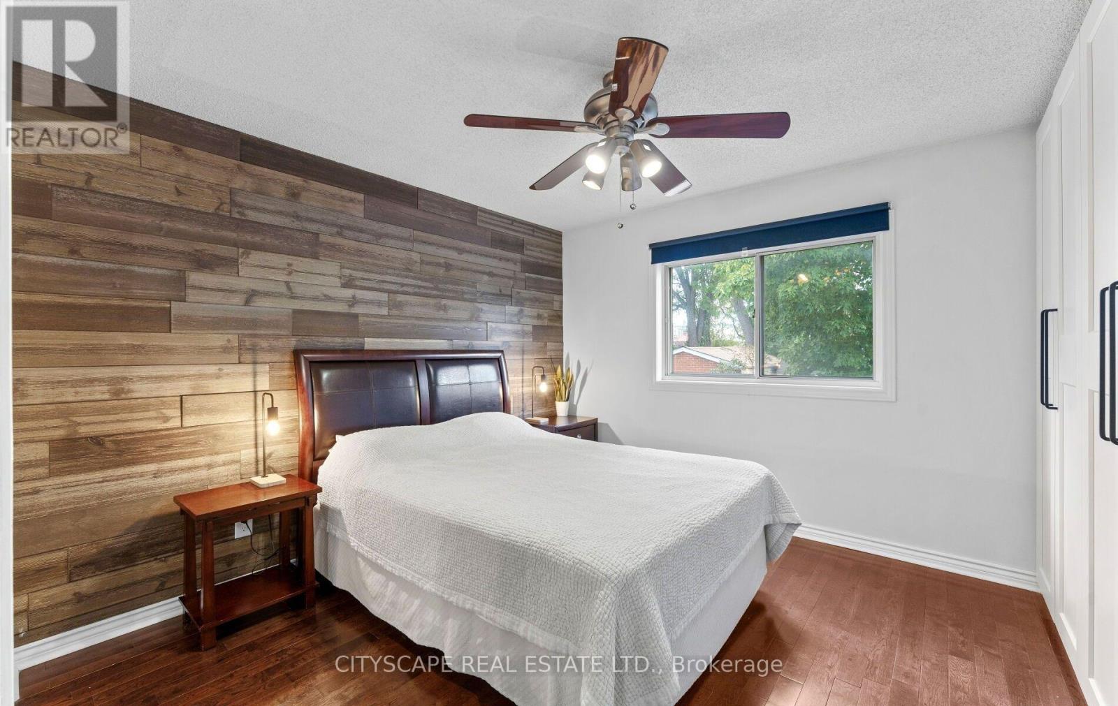3 CARDELL AVENUE - 16