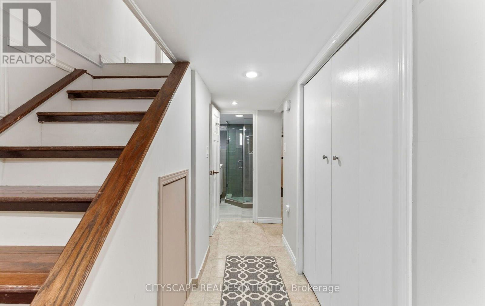 3 CARDELL AVENUE - 19