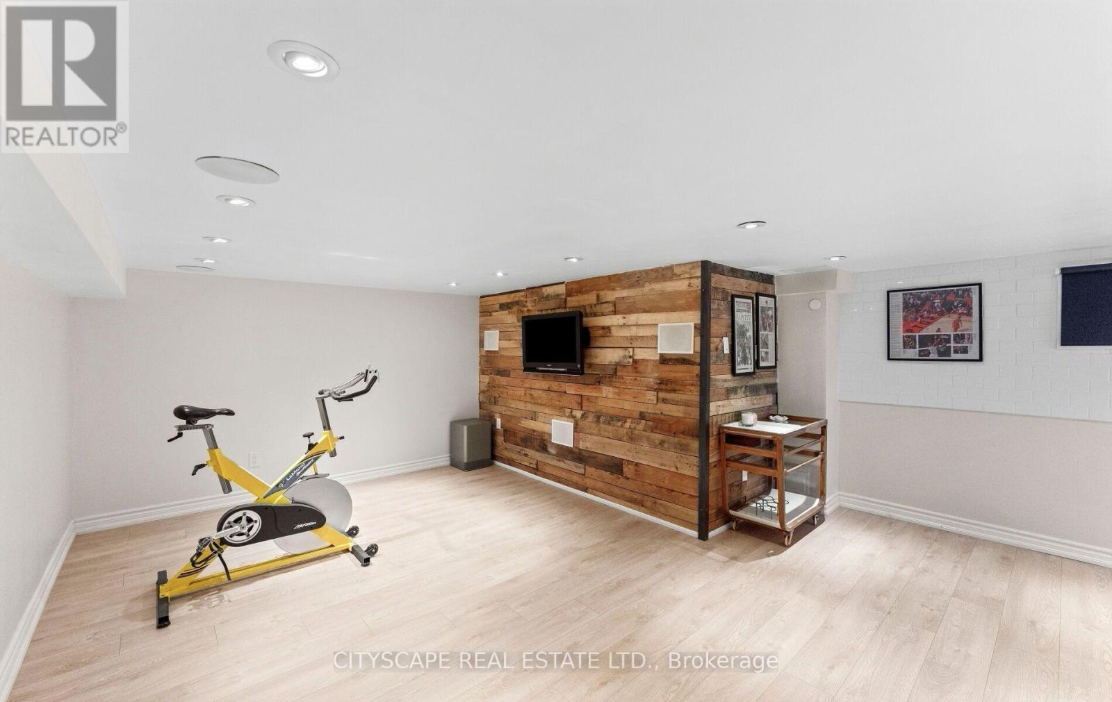 3 CARDELL AVENUE - 23