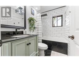 3 Cardell Avenue, Toronto, ON M9N1S4 Photo 18
