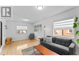 Dining room - 3 Cardell Avenue, Toronto, ON M9N1S4 Photo 6