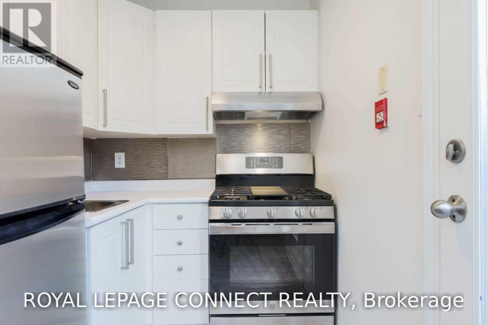 SUITE 4 - 307 PACIFIC AVENUE, Toronto (Junction Area) — photo 11