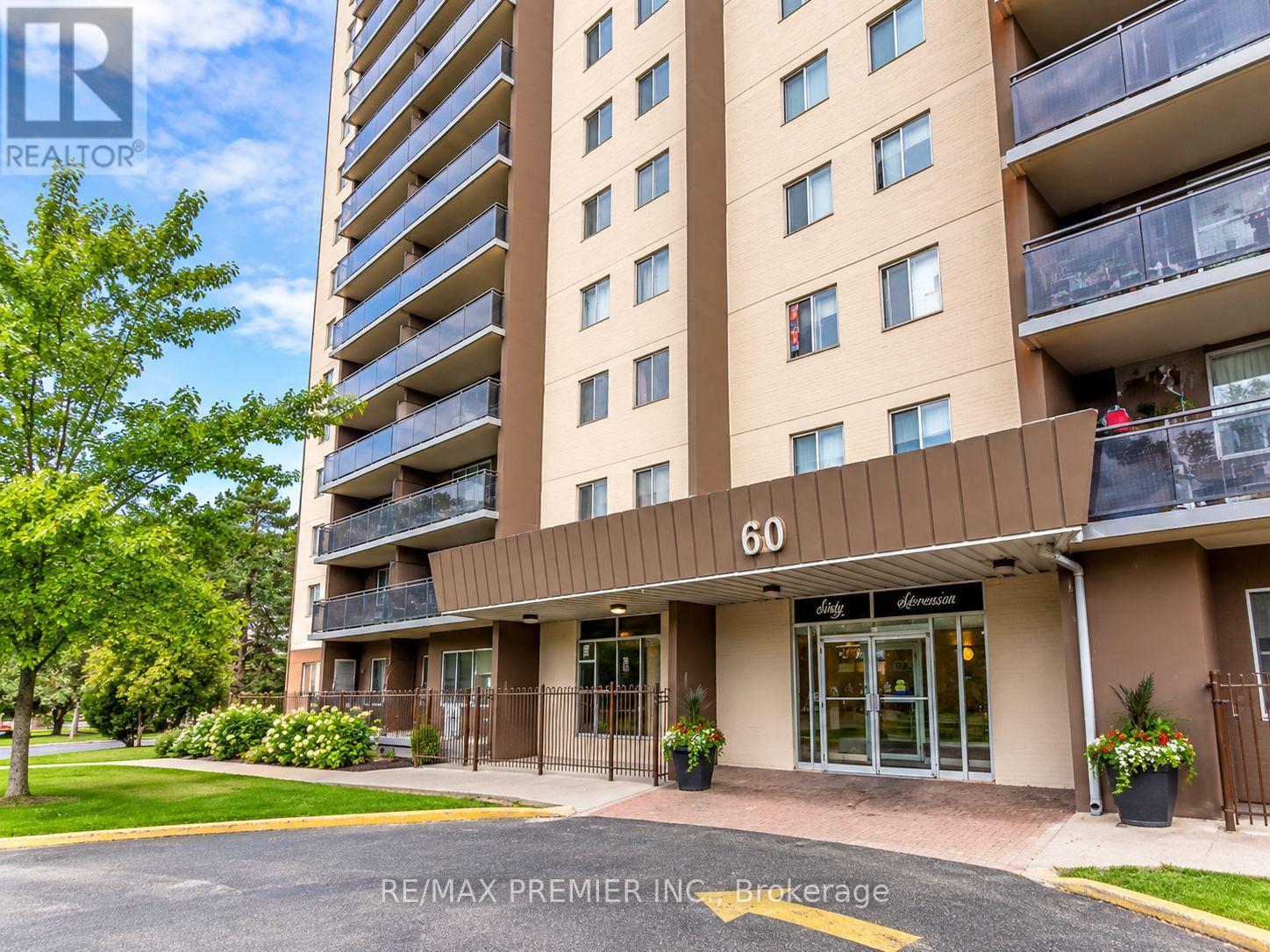307 - 60 STEVENSON ROAD, Toronto (Mount Olive-Silverstone-Jamestown) — photo 2