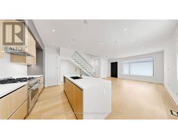 Unit A - 750 Glengrove Avenue W, Toronto, ON M6B2J6 Photo 7