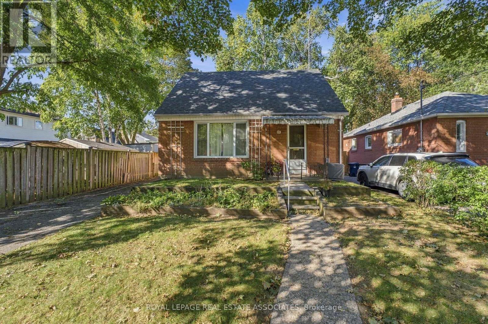 68 GAIR DRIVE - 1