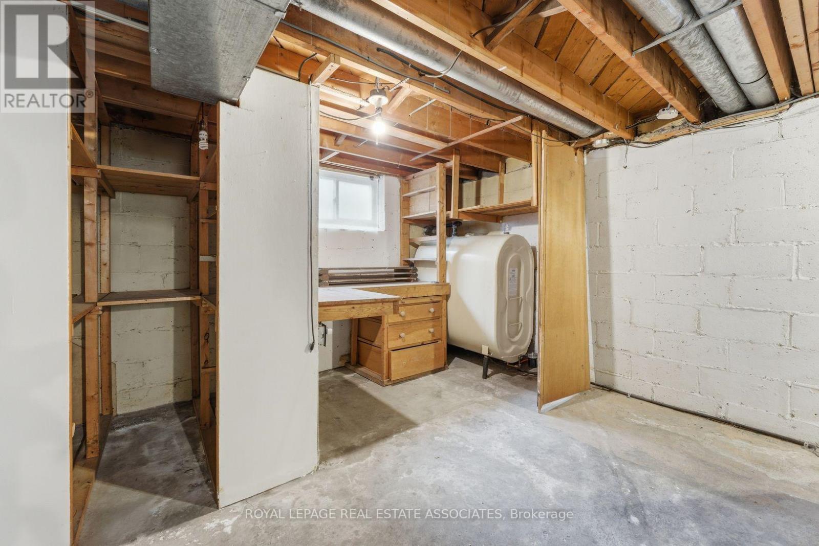 68 GAIR DRIVE - 24