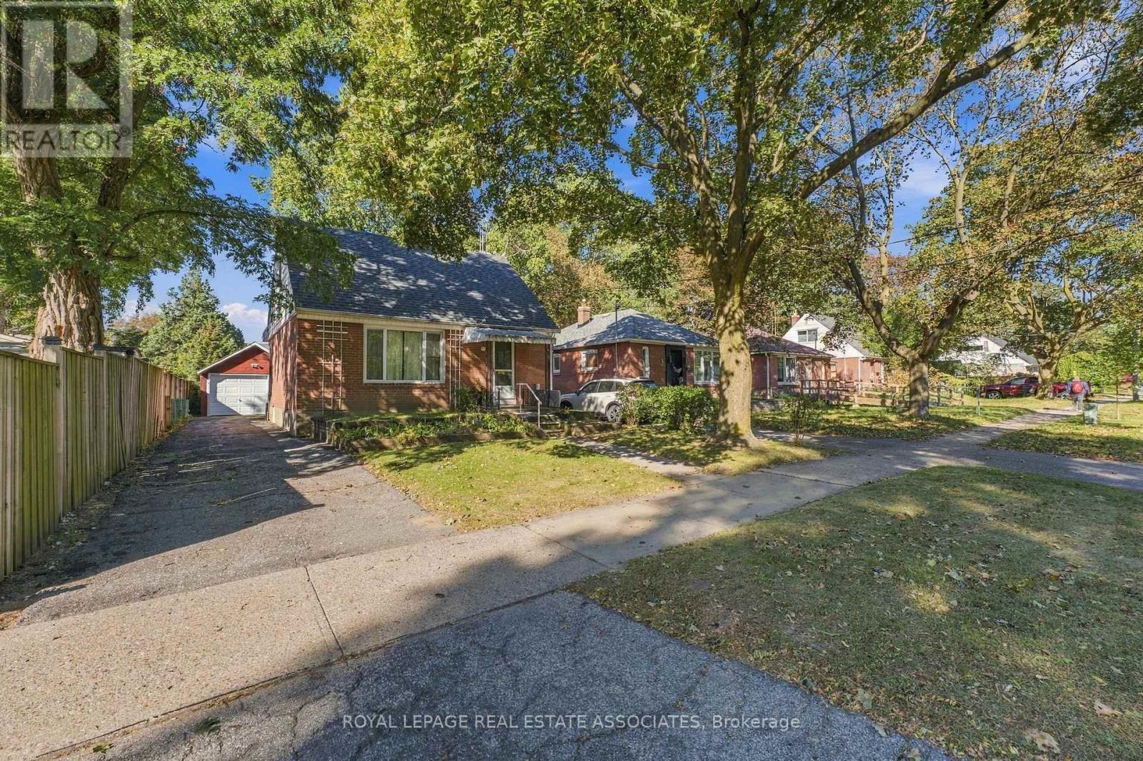 68 GAIR DRIVE - 3