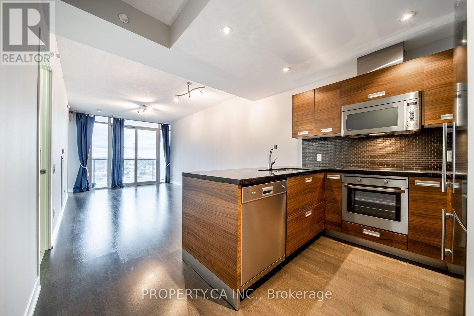 1215 - 88 PARK LAWN ROAD, Toronto (Mimico)