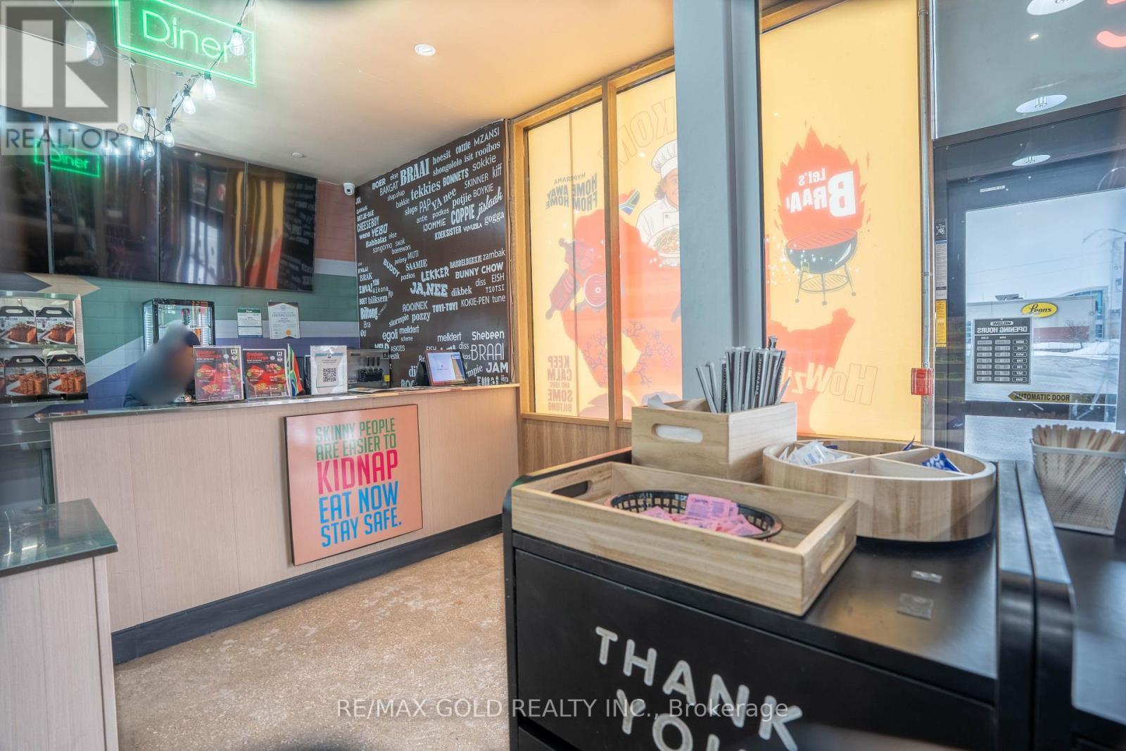 2 - 2110 DUNDAS STREET E, Mississauga (Dixie) — photo 5
