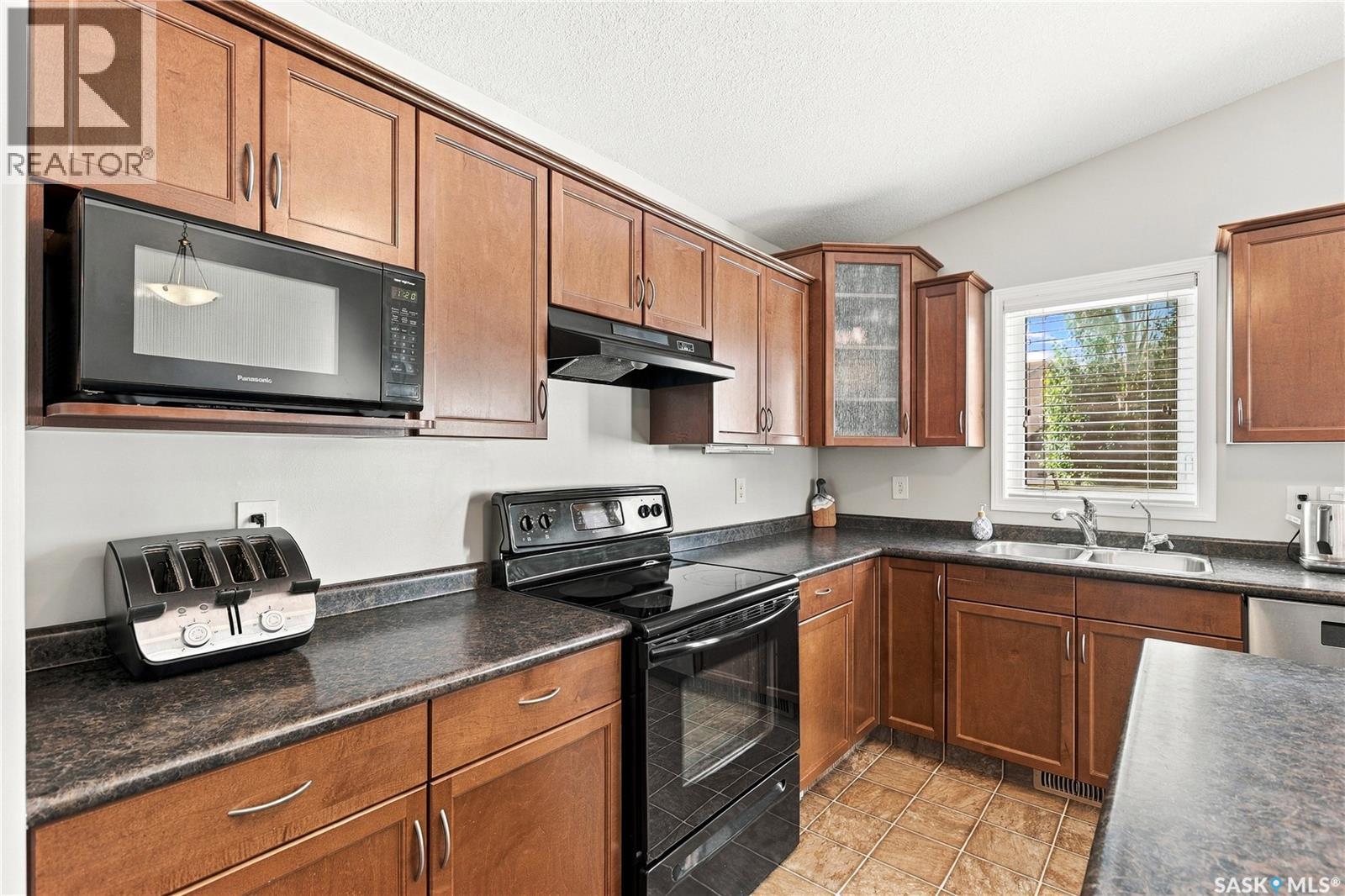 3934 Robin PLACE E, Regina — photo 10