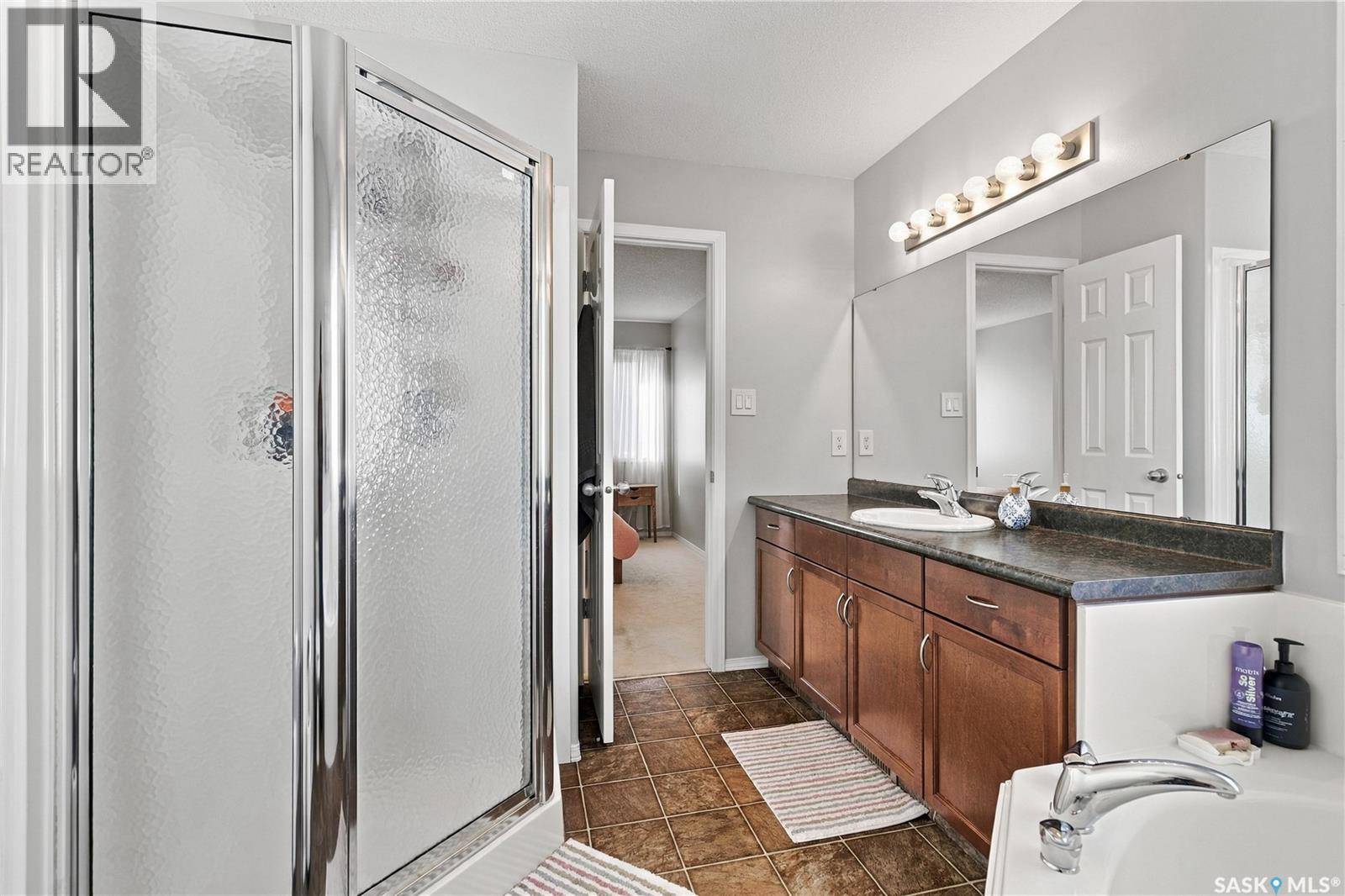 3934 Robin PLACE E, Regina — photo 17