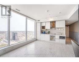 5702 - 5 Buttermill Avenue, Vaughan, ON L4K0J5 Photo 10