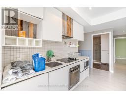 5702 - 5 Buttermill Avenue, Vaughan, ON L4K0J5 Photo 11