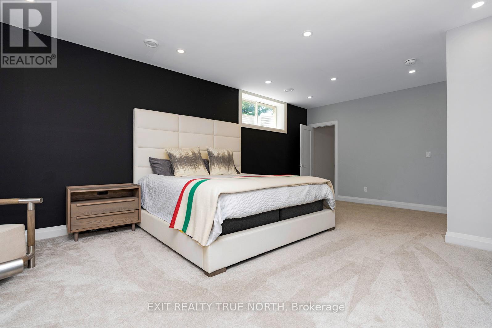 110 HIGH POINT COURT - Image 30