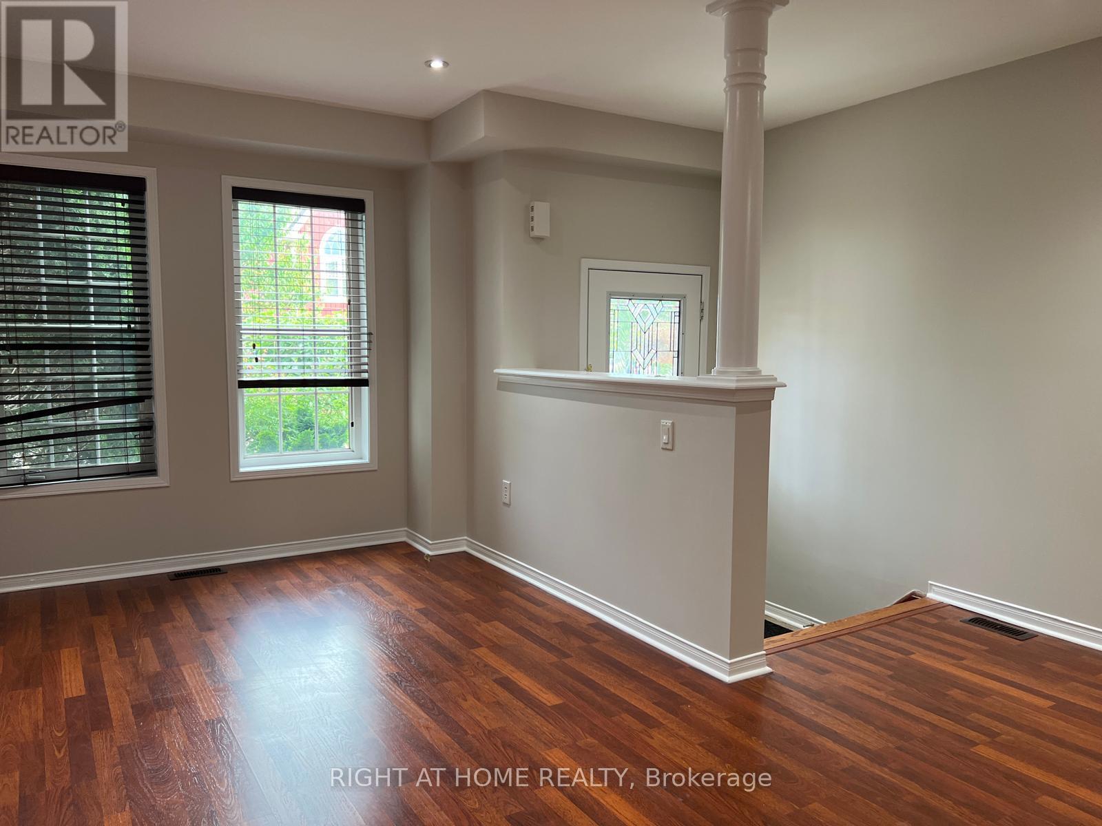39 GOLDEN IRIS CRESCENT, Hamilton (Waterdown) — photo 6