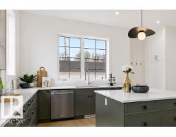 9703 68 Av Nw, Edmonton, AB T6E0R3 Photo 16