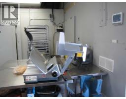 100 & 102c, 4804 50 Street, Innisfail, AB T4G1C2 Photo 23