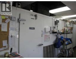 100 & 102c, 4804 50 Street, Innisfail, AB T4G1C2 Photo 22