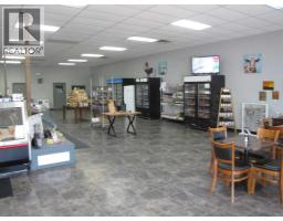 100 & 102c, 4804 50 Street, Innisfail, AB T4G1C2 Photo 29