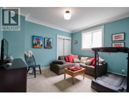 1001 Jay Crescent, Squamish, BC V8B0P2 Photo 10